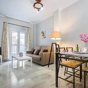 https://holidays2malaga-sebastian-souviron-comfort.hotelsinnerja.org
